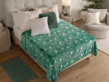 89802 COBERTOR LIGERO CHRISTMAS TREE FRAZADA