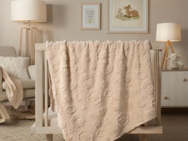 89833 COBERTOR BABY NORDICO OVEJITAS CARRIOLA